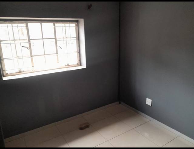 2 BEDROOM APARTMENT FOR SALE IN YEOVILLE